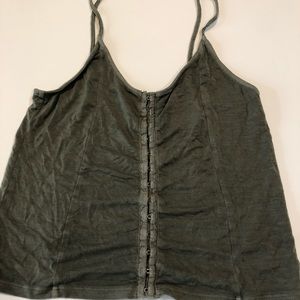 🍃 Green American Eagle Crop Top 🍃